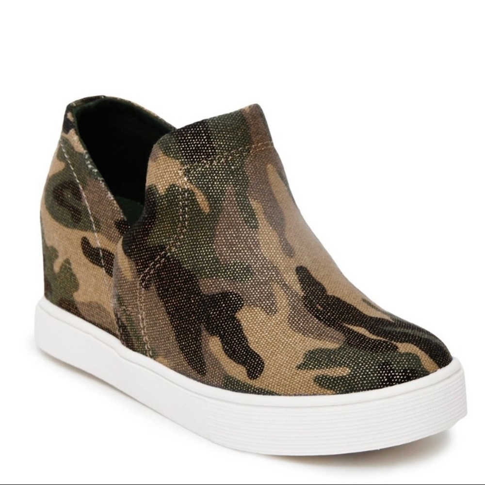Sugar Big Girls Hidden Wedge Sneaker